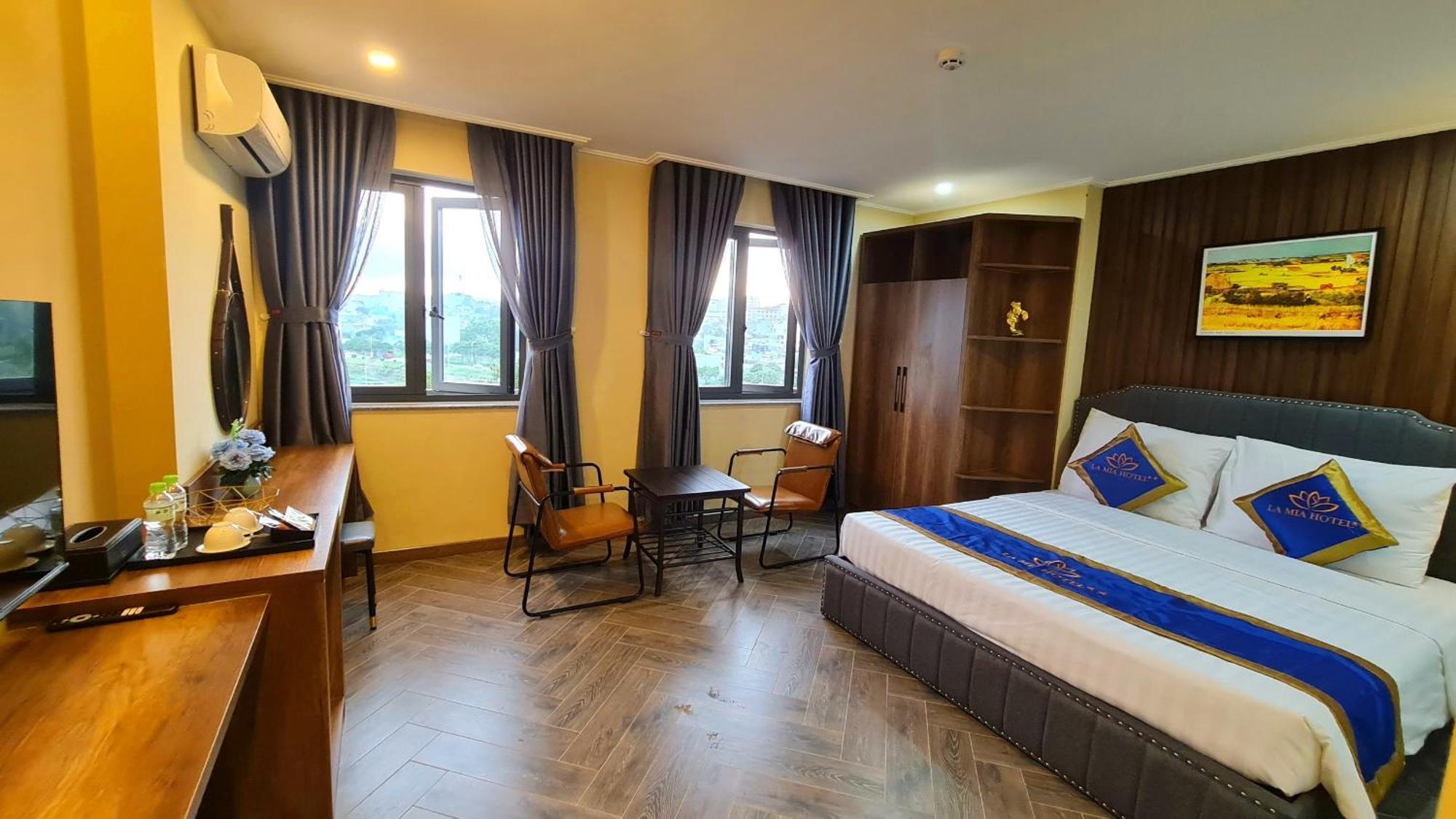 La Mia Lakeview Hotel เปลกู ภายนอก รูปภาพ
